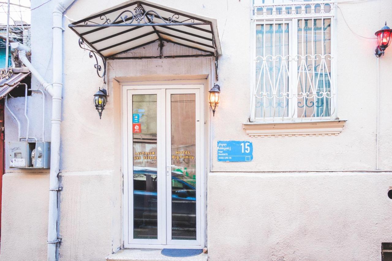 Guest House Big Family Tbilisi Exterior photo