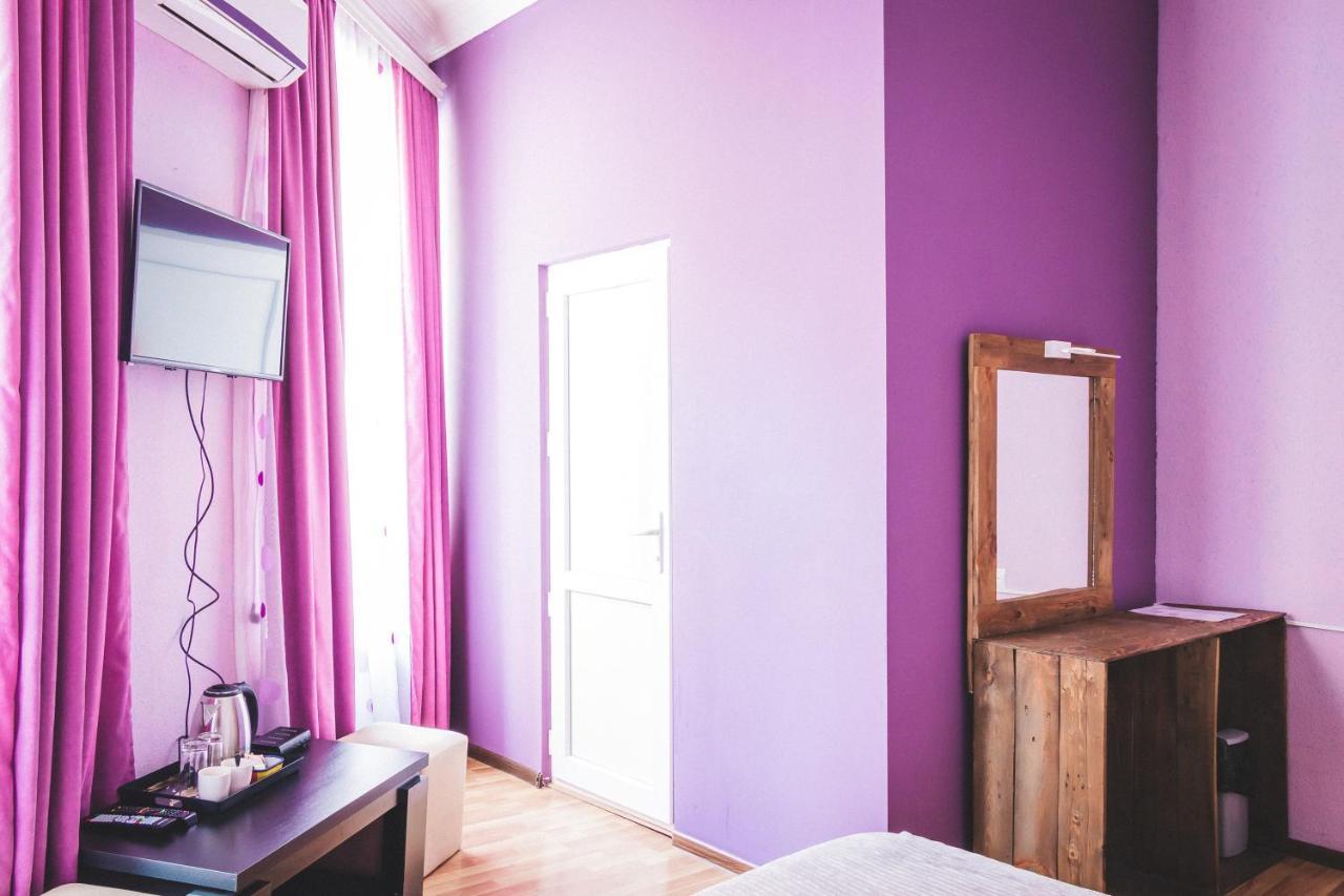 Guest House Big Family Tbilisi Exterior photo